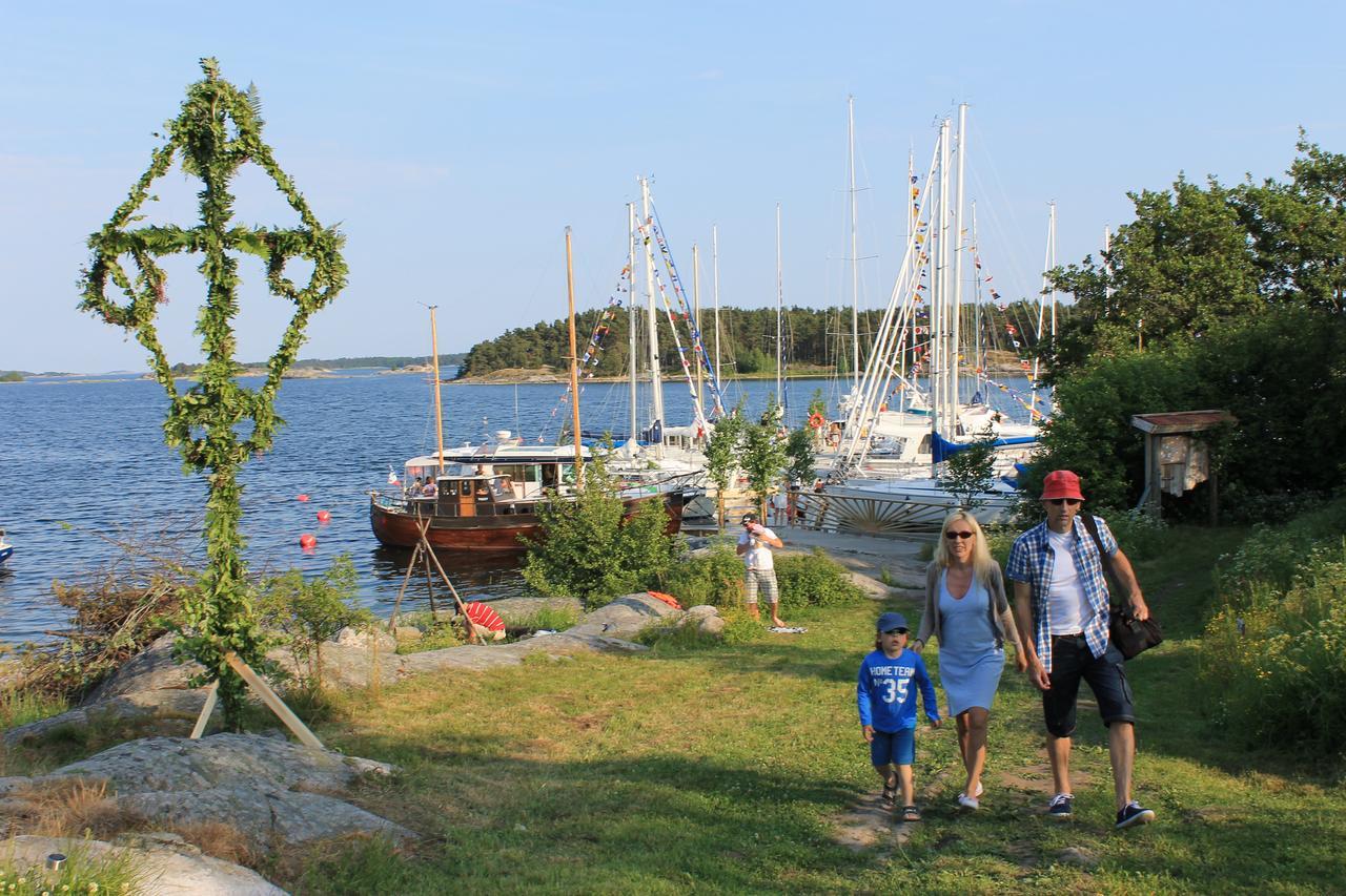 Braennskaer Cottages & Glamping 帕伽斯 外观 照片
